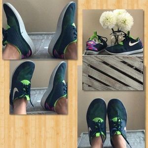 Nike Solar sol moccasin size 7 men's =8 women's