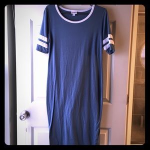 LuLaRoe Julia in blue and white