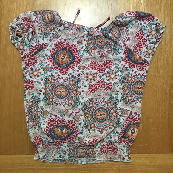 Patterned top - Picture 2 of 2