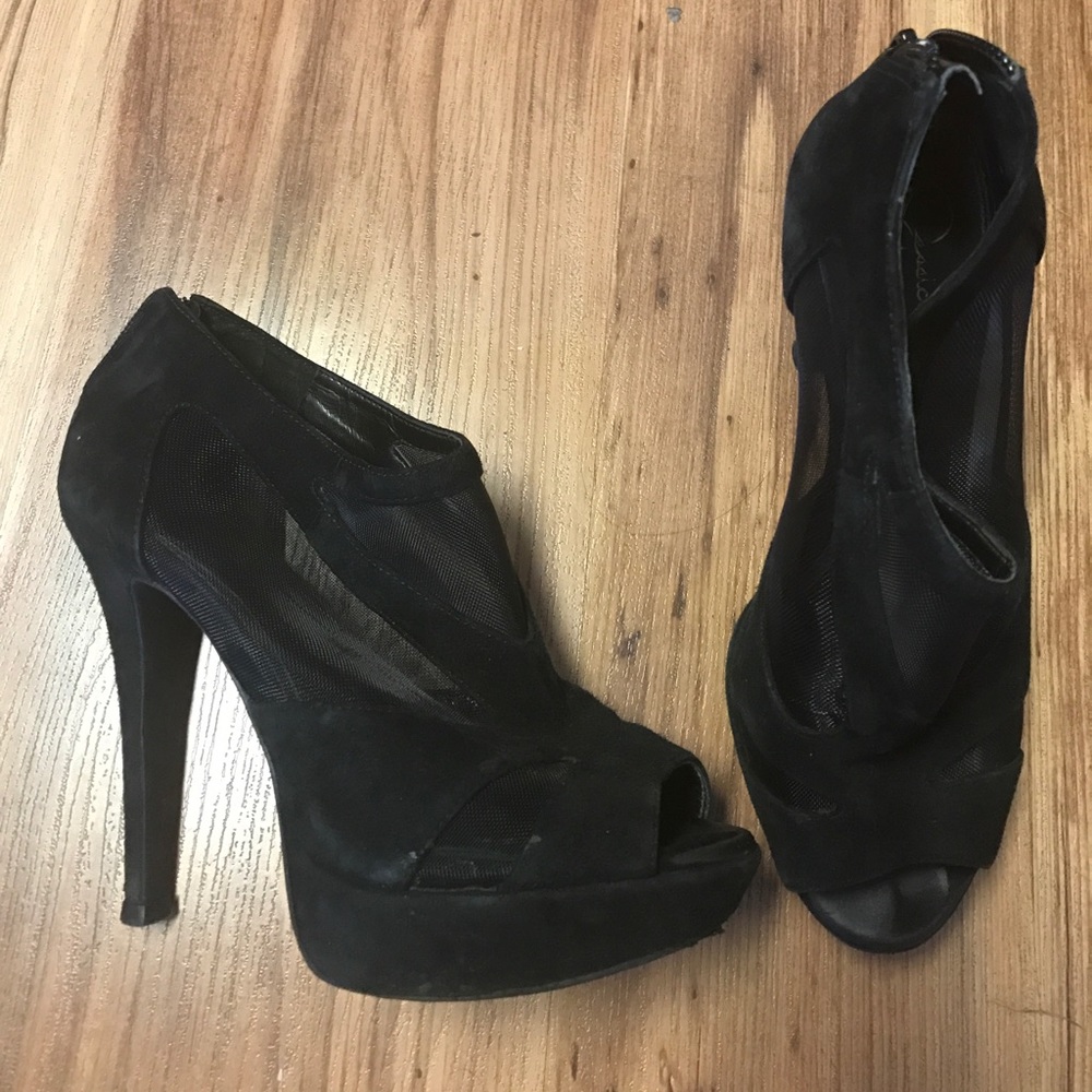 Jessica Simpson heels