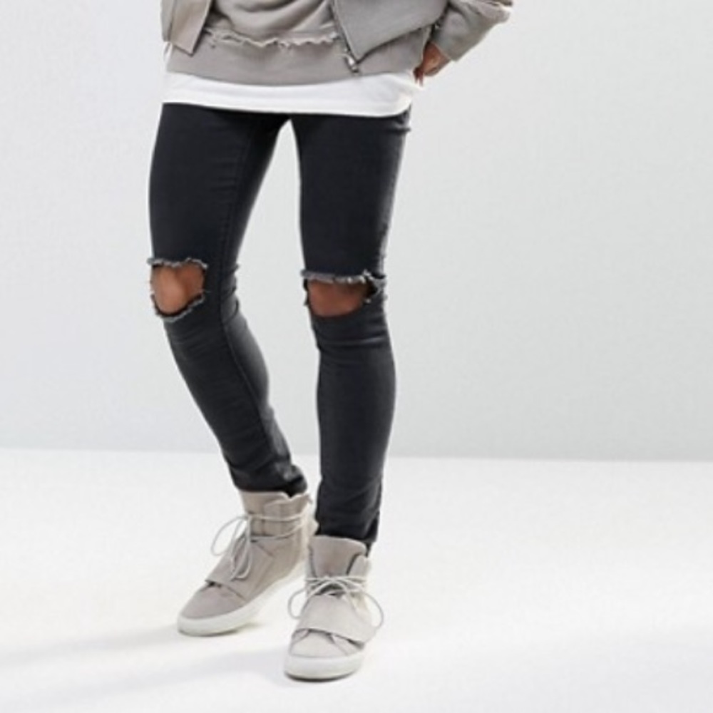 Aldo Sneakers Yeezy inspired