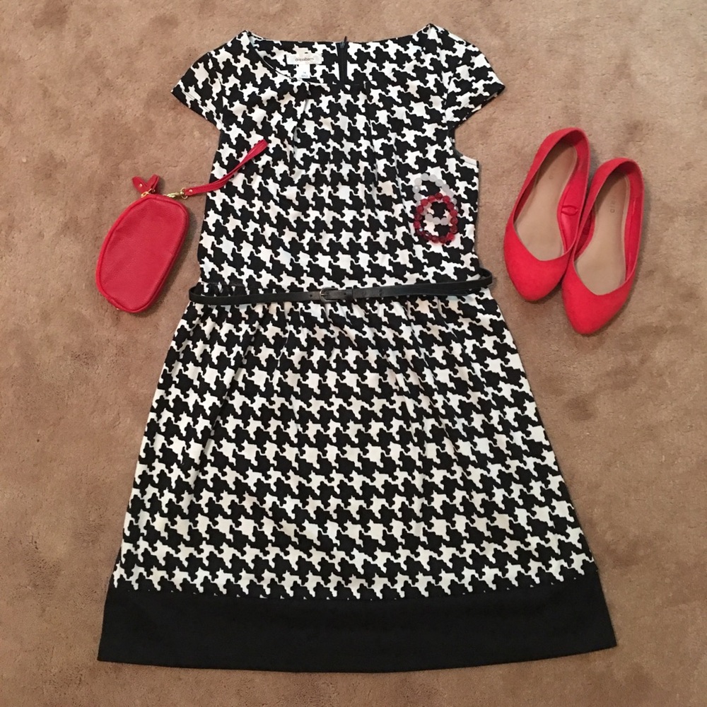 Houndstooth Belted Dress