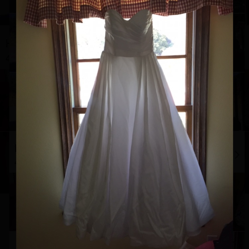Sophia and Camilla Wedding Dress style 9503