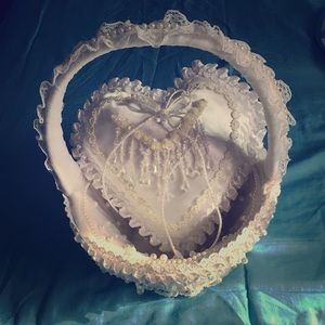 Flower girl basket and flower boy rain carrier