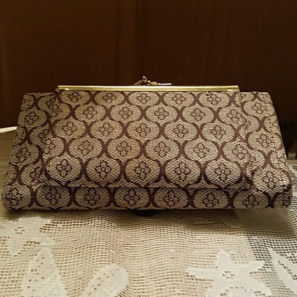 Wallet - Picture 2 of 2