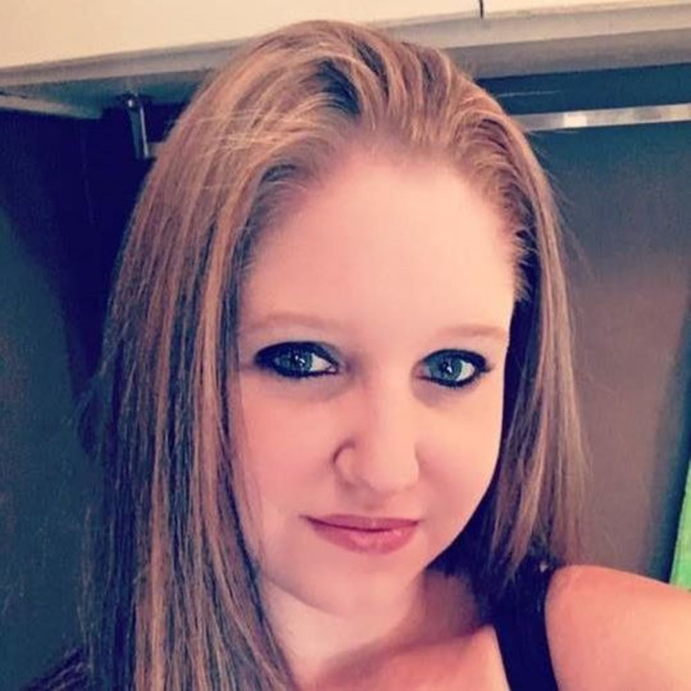 Meet your Posher, Cassie