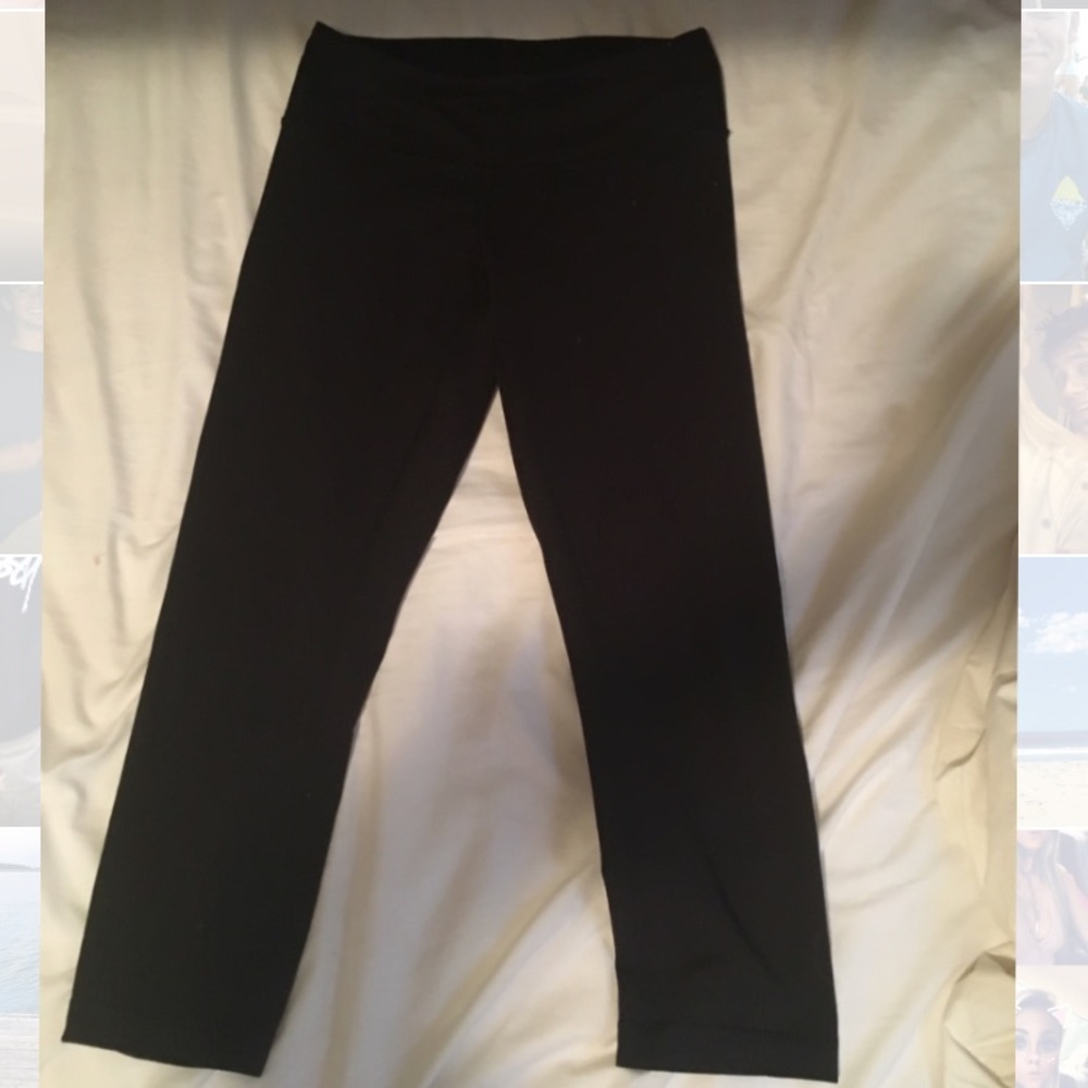 Lulu lemon size 4 cropped leggings