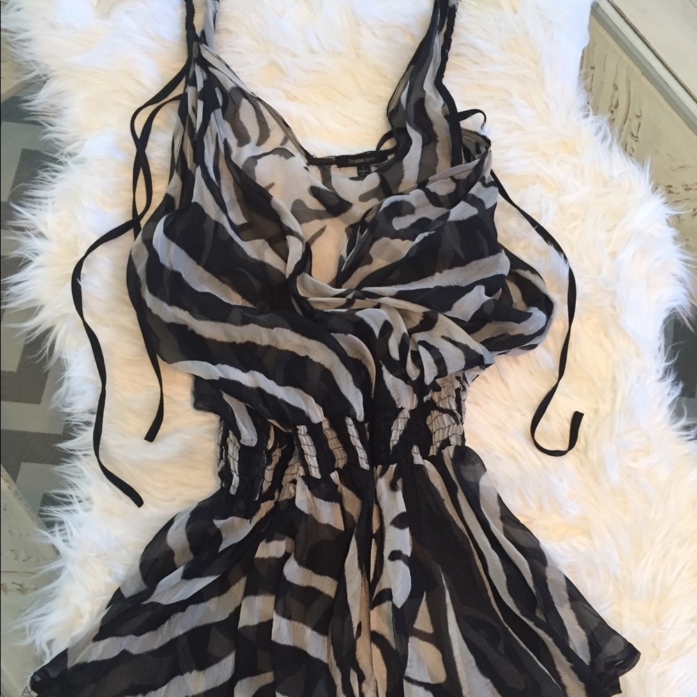 Black and white stripe top.