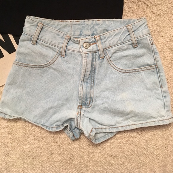 Hard Find😎Vintage Bongo Jean shorts size 1 - Picture 2 of 7