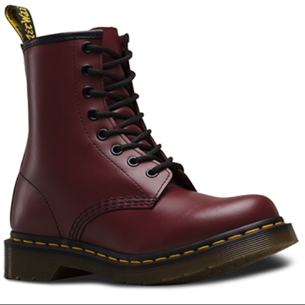 Doc Martens 1460 Boots in Cherry Red Smooth Sz 7