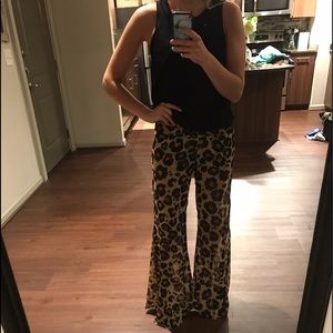 Mumu cheetah print pants