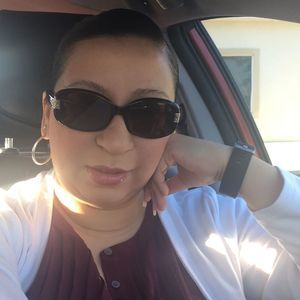 Meet your Posher, Sandylee