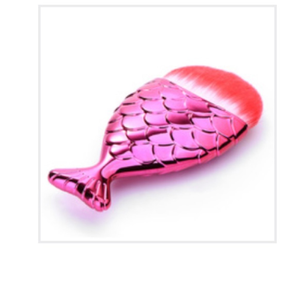 Mermaid brush