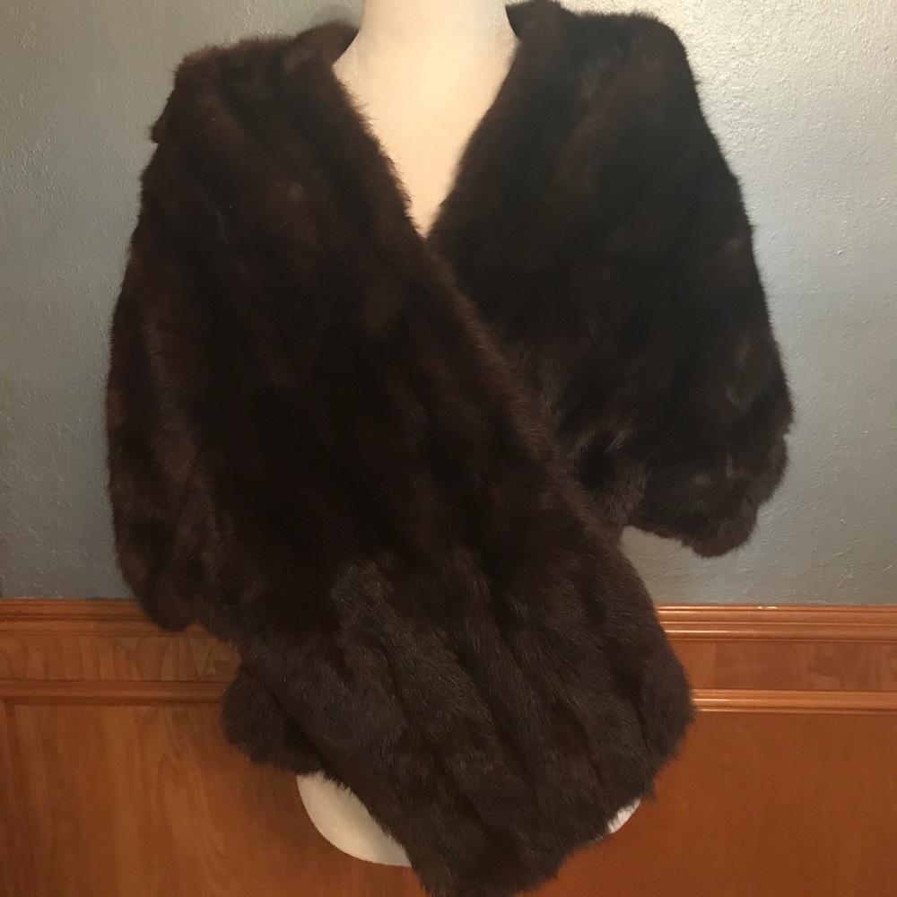 Vintage Stole Manor Furs Chicago Rudolph J. Marks