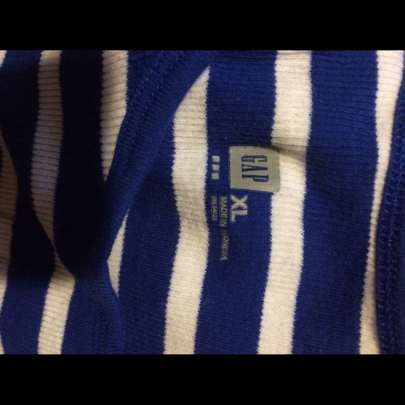 Sharp Gap XL long blue and white striped tank top - Picture 5 of 5