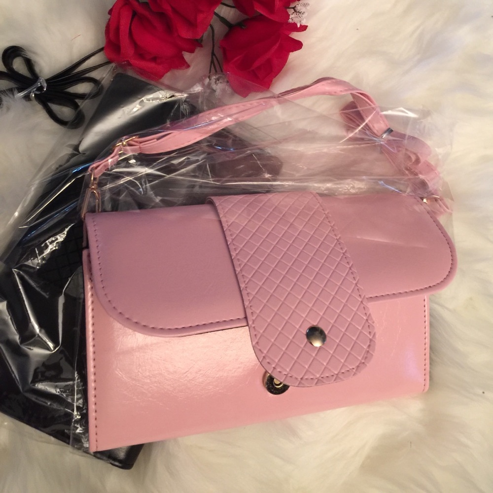 NWT clutch - Picture 6 of 7