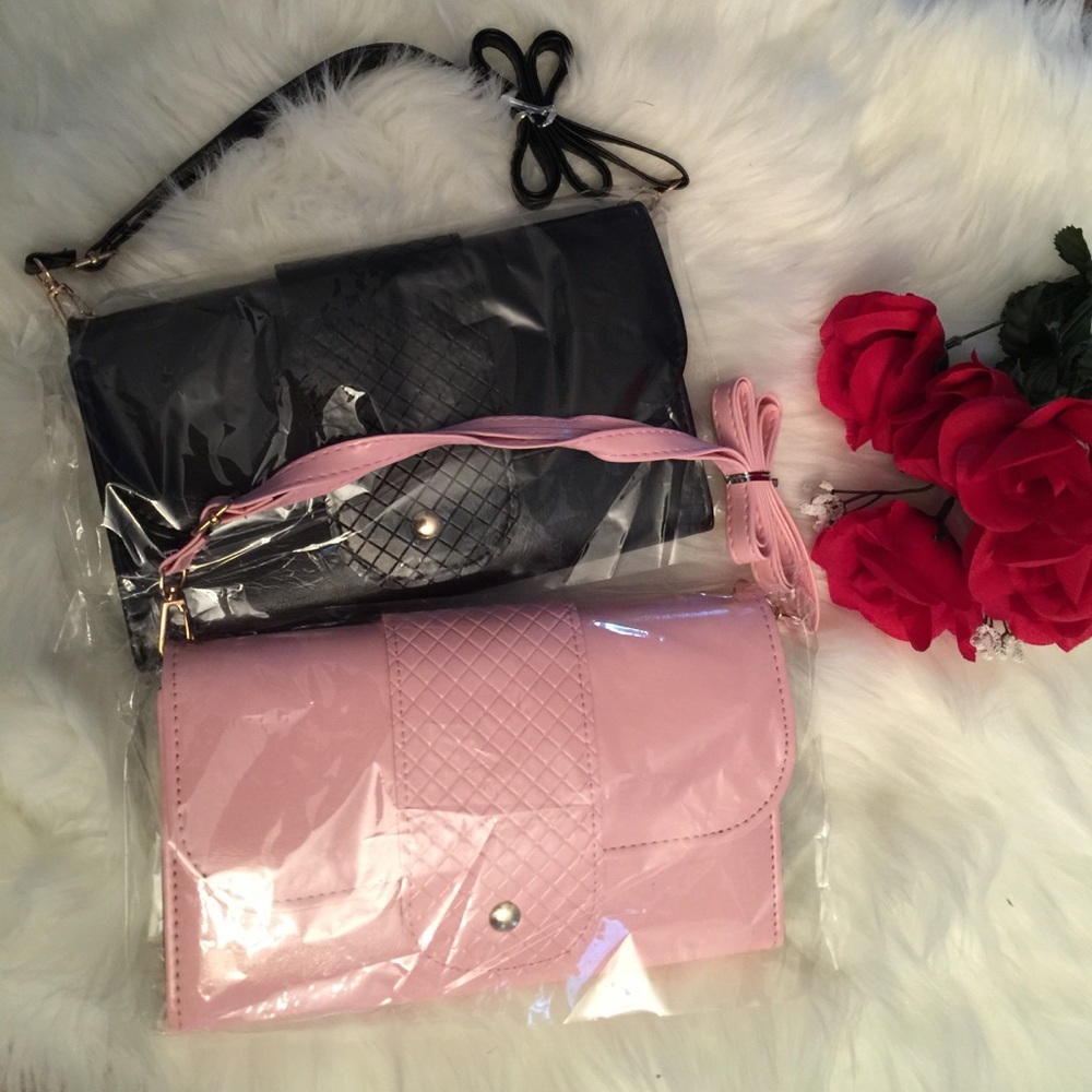 NWT clutch - Picture 2 of 7