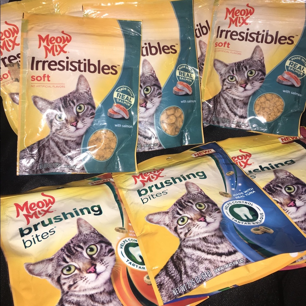 9 bags of Meow Mix Irresistibles