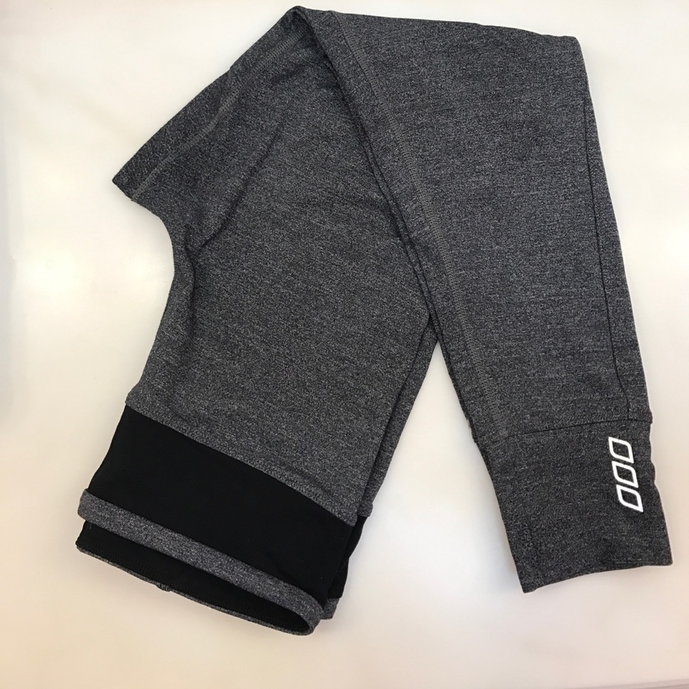 Lorna Jane Heather Gray Ankle Biter M
