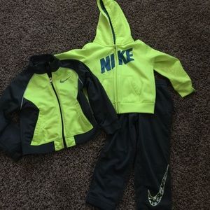 Nike Dri Fit sweatsuit /a therma-fit jacket.