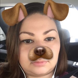 Meet your Posher, Ivette