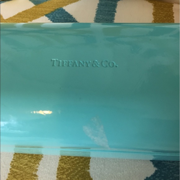 Tiffany sunglasses ๐ - Picture 6 of 6