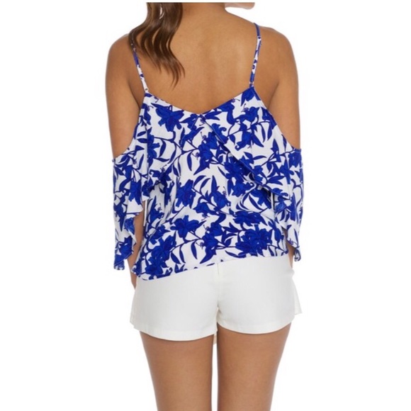 Dulce Open Shoulder Top - Picture 3 of 3