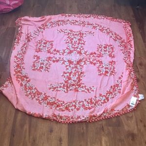 🌈SALE NWT Beautiful Tory Burch Shawl/Scarf