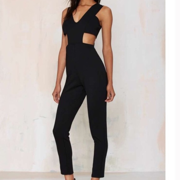 Nasty Gal cutout jumpsuit - Picture 2 of 4