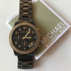 🌟Michael Kors CERAMIC & crystal watch w/ links!🌟