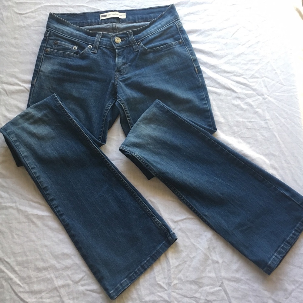 Levi's jeans size W 24 L 32 boot cut dark blue