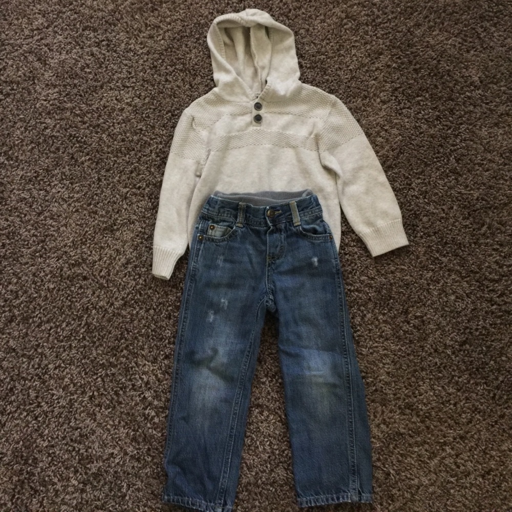 Genuine kids Osh kosh outfit