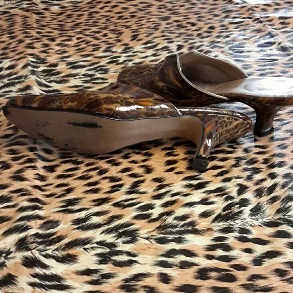 Ladies backless hills. - Picture 4 of 6