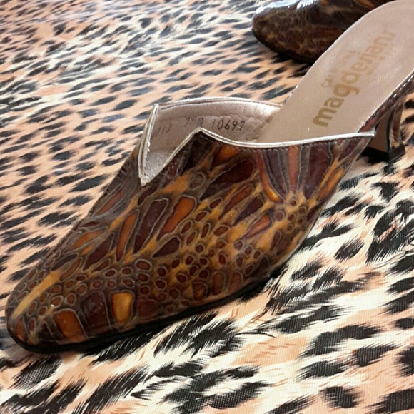 Ladies backless hills. - Picture 5 of 6