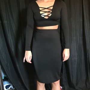 2 piece black set
