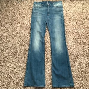 Seven jeans