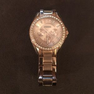Rose gold Fossil watch
