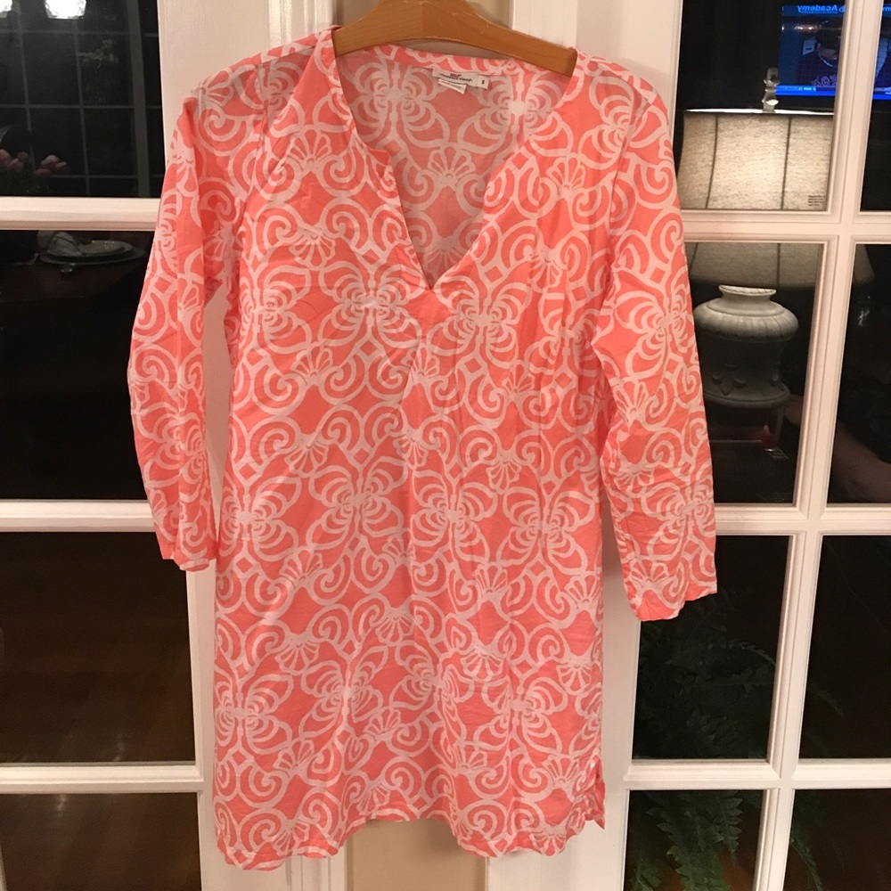 Vineyard Vines beach cover up size S EUC