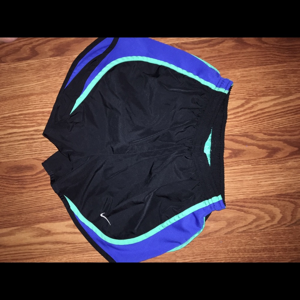Nike woman's shorts