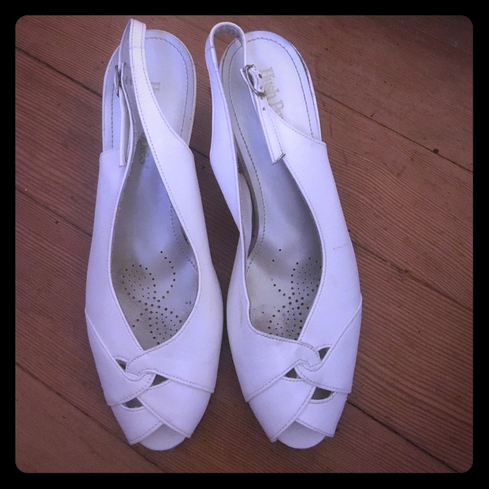 Vintage white hush puppies peep toe heels