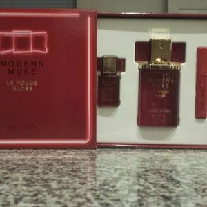 Modern Muse Le Rouge Gloss by Estee Lauder
