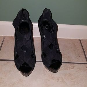 Jessica Simpson Strappy Black heels size 7