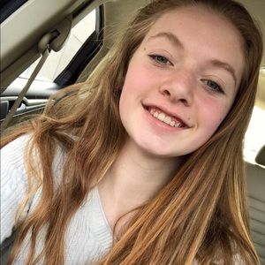 Meet your Posher, Katelyn