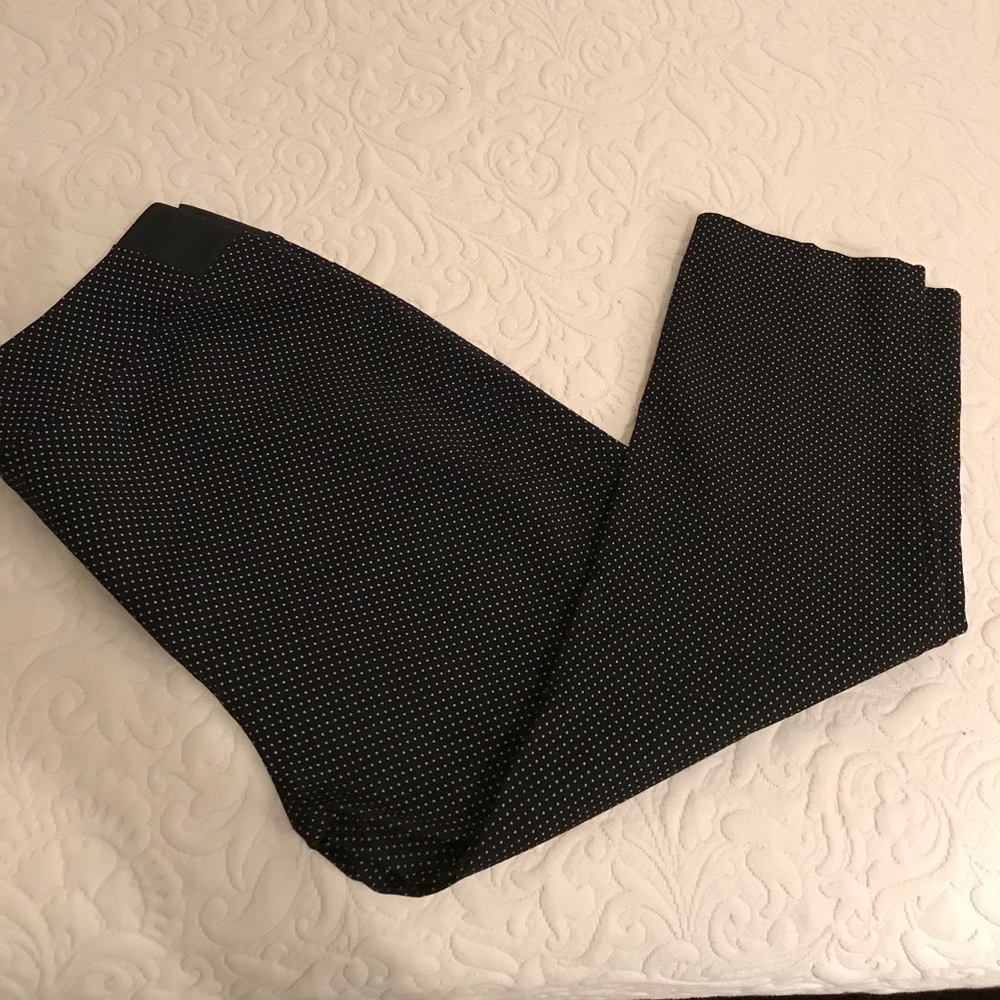 Investments 14p Ankle Pants