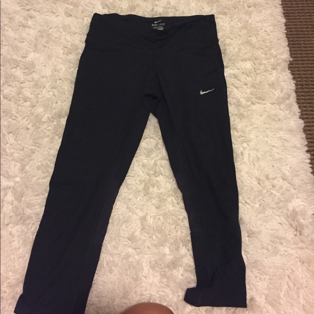 Nike Dri-Fit Capri leggings