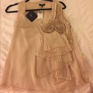 Ryu beige top