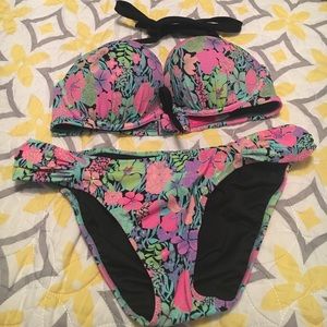 VS gorgeous swim top and matching bottom
