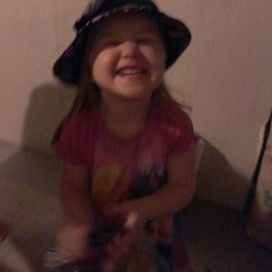 Meet your Posher, Mary e