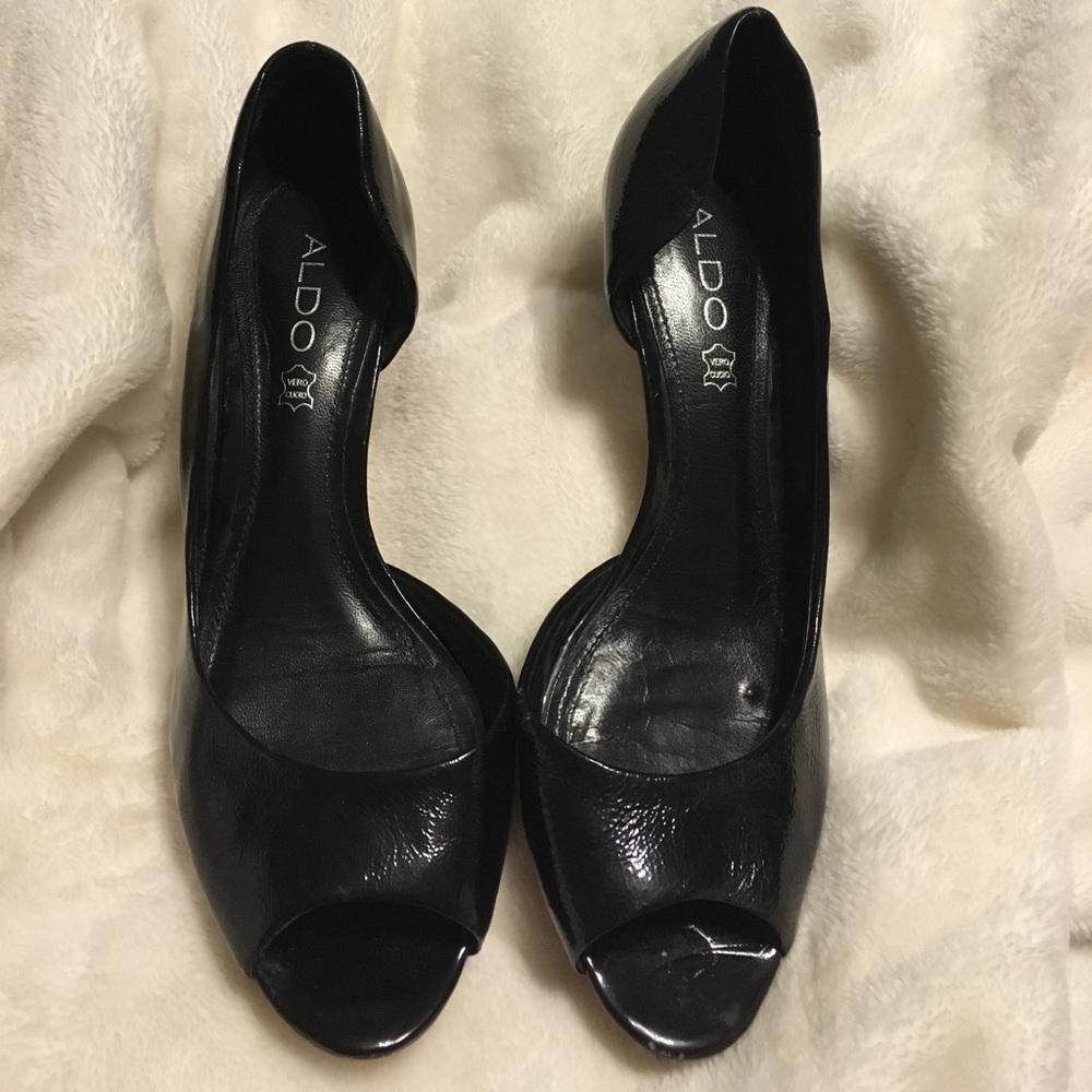 Aldo peep toe heels