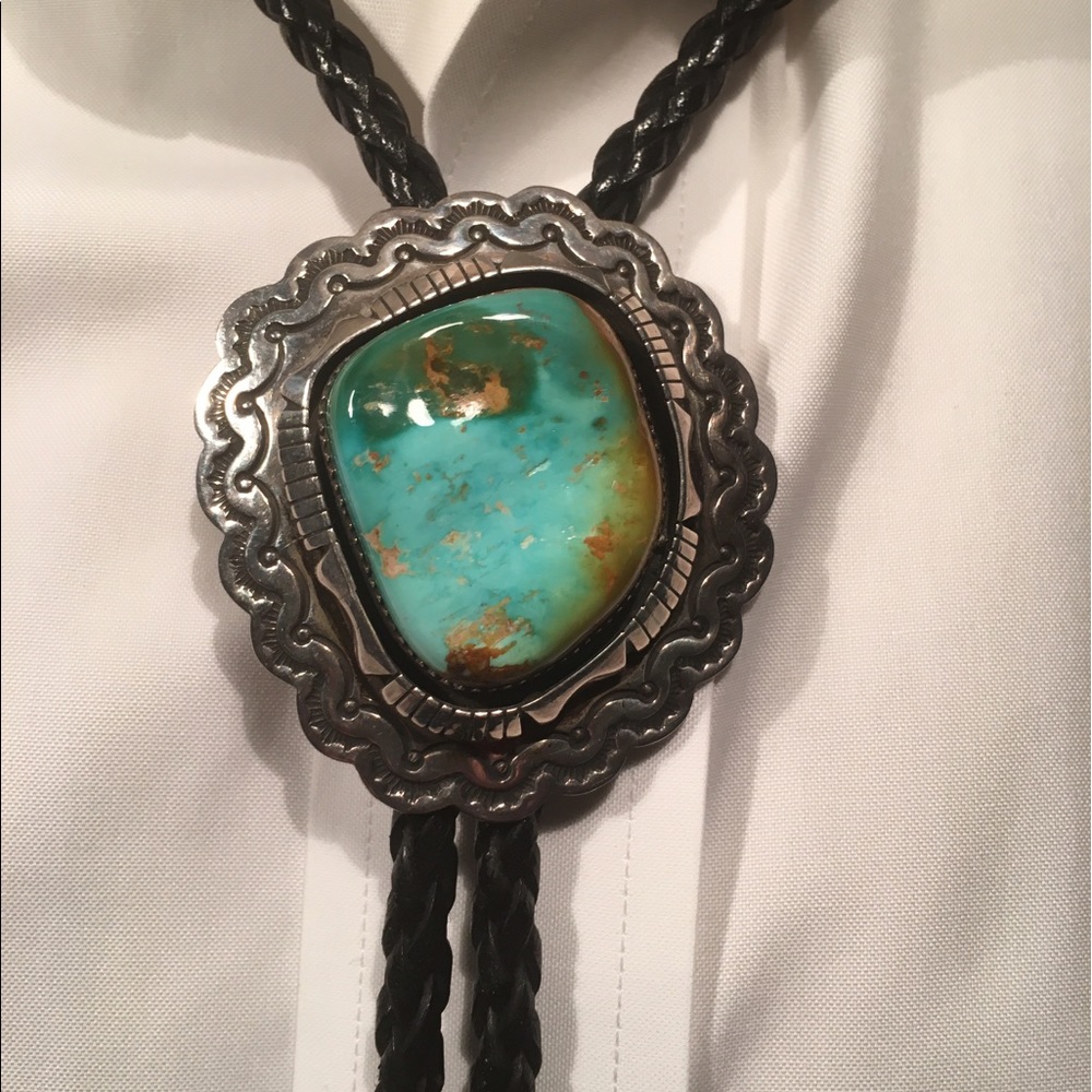 Vintage hand made Native American turquoise bolo